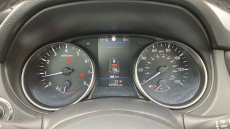 Nissan Qashqai 1.3 DiG-T N-Motion 5dr Petrol Hatchback